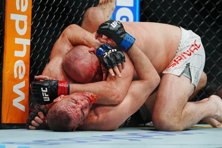 Luda borba u Houstonu: Delija pokazao srce, ali ostao 'kratak' za pobjedu