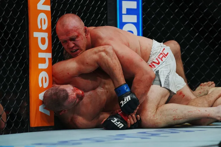 Luda borba u Houstonu: Delija pokazao srce, ali ostao 'kratak' za pobjedu