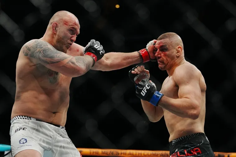 Luda borba u Houstonu: Delija pokazao srce, ali ostao 'kratak' za pobjedu