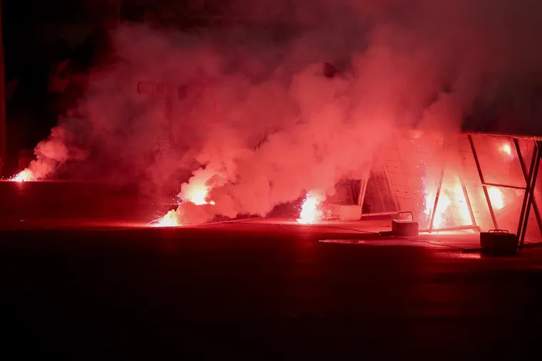 Sanchez divljao, Sigur pljunuo: Sva&scaron;ta se događalo u kaotičnom Jadranskom derbiju! Te&scaron;ke sankcije na vidiku