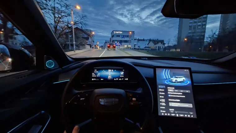 Testirali smo jedan od najpoželjnijih SUV-ova: Moćan izvana i skoro savr&scaron;en iznutra