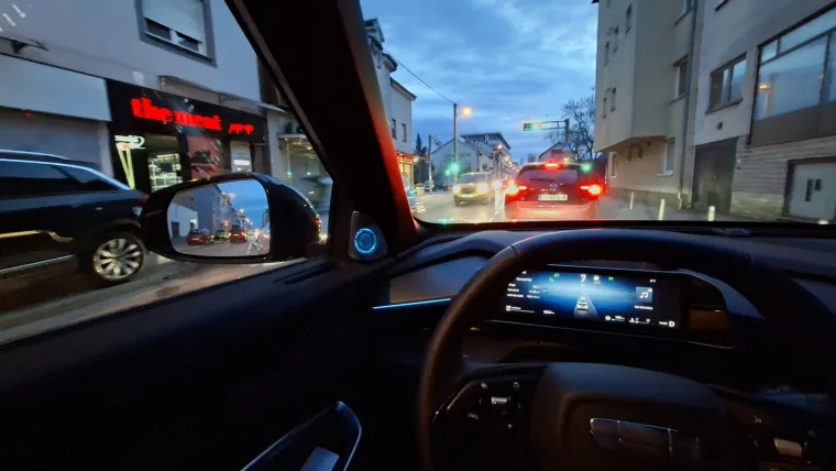 Testirali smo jedan od najpoželjnijih SUV-ova: Moćan izvana i skoro savr&scaron;en iznutra