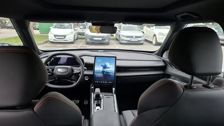 Testirali smo jedan od najpoželjnijih SUV-ova: Moćan izvana i skoro savr&scaron;en iznutra