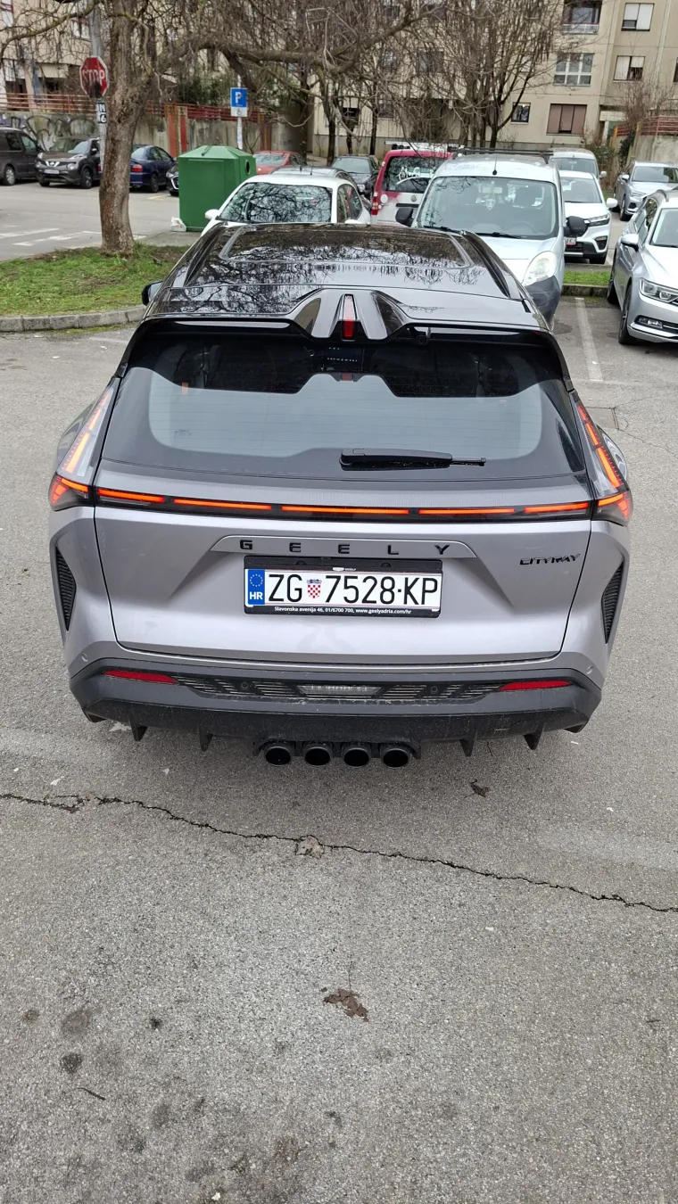 Testirali smo jedan od najpoželjnijih SUV-ova: Moćan izvana i skoro savr&scaron;en iznutra