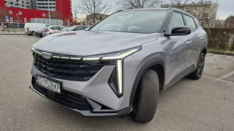 Testirali smo jedan od najpoželjnijih SUV-ova: Moćan izvana i skoro savr&scaron;en iznutra