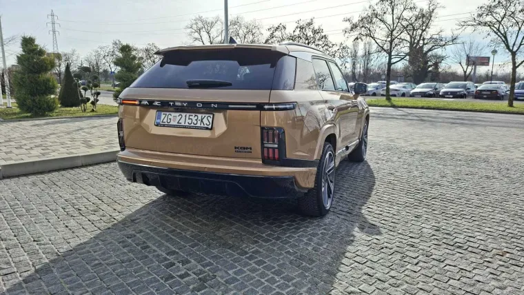 U Hrvatsku stigao novi hibridni SUV: Ima hrpu aduta, može li ugroziti velikane?