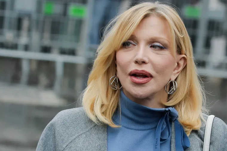 Smatrana je najomraženijom ženom devedesetih. Kako izgleda život Courtney Love danas?