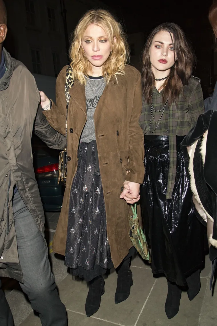Smatrana je najomraženijom ženom devedesetih. Kako izgleda život Courtney Love danas?