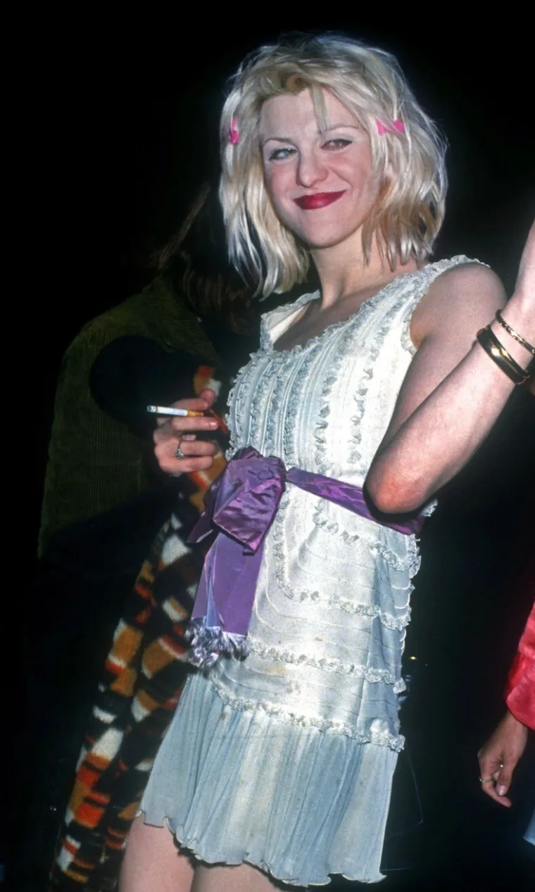 Smatrana je najomraženijom ženom devedesetih. Kako izgleda život Courtney Love danas?