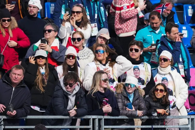Mjesecima ju nije htio poljubiti, a onda joj priredio ovo: Junak Igara i prekrasna zaručnica postali hit