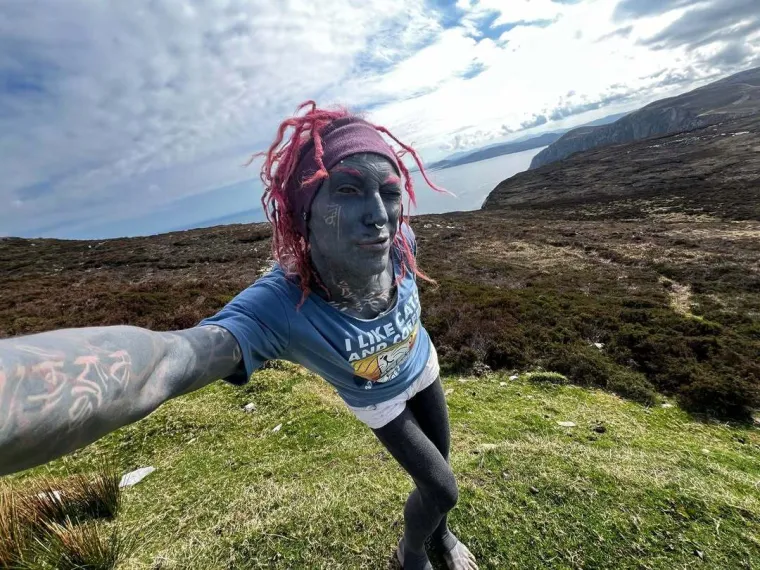 Transrodna umjetnica klijentici istetovirala slijepo oko: Rezultat je čudesan