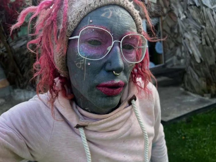 Transrodna umjetnica klijentici istetovirala slijepo oko: Rezultat je čudesan