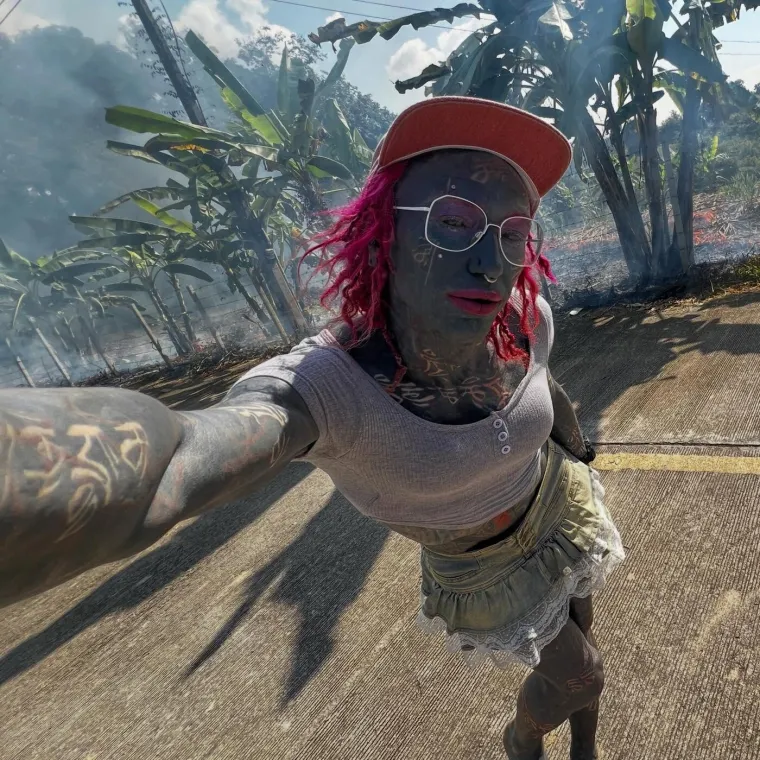 Transrodna umjetnica klijentici istetovirala slijepo oko: Rezultat je čudesan