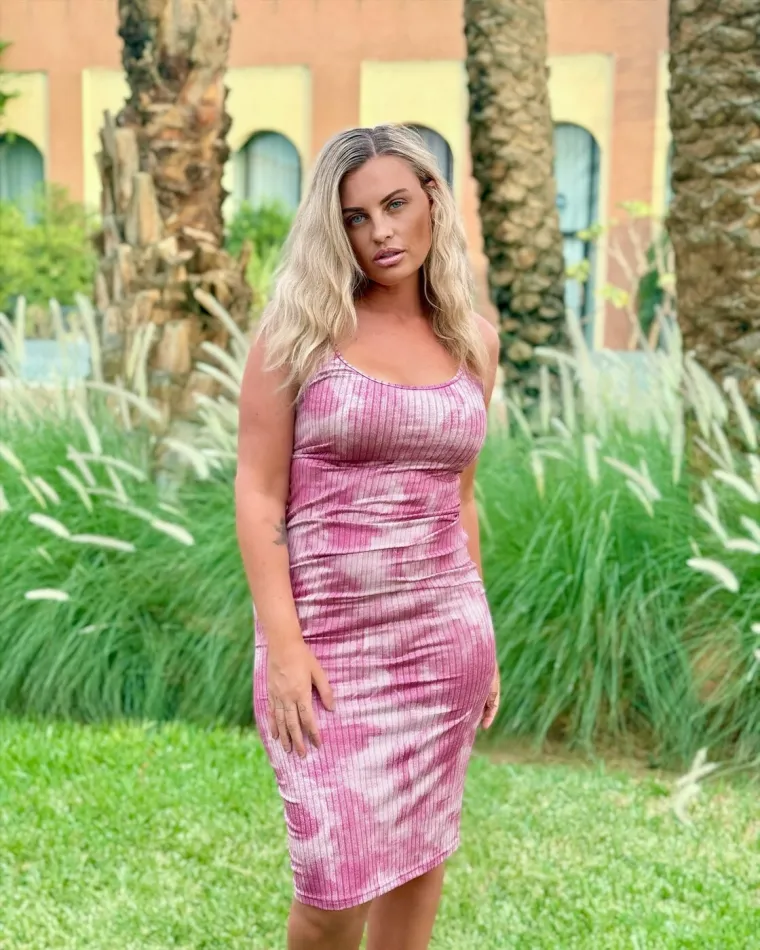 Majka lijepe 20-godi&scaron;njakinje otkrila kako od nje odbija udvarače koje procijeni kao bezveznjake