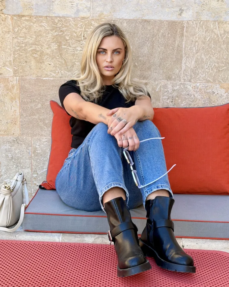 Majka lijepe 20-godi&scaron;njakinje otkrila kako od nje odbija udvarače koje procijeni kao bezveznjake