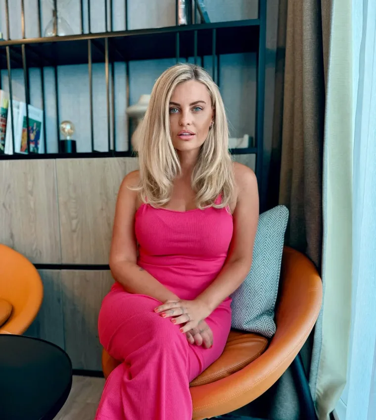 Majka lijepe 20-godi&scaron;njakinje otkrila kako od nje odbija udvarače koje procijeni kao bezveznjake