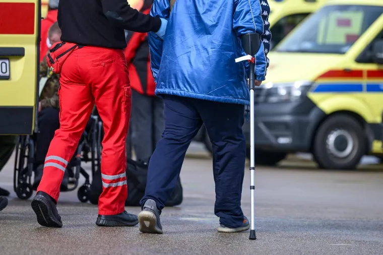 Potresni prizori na 'Tuđmanu': Ovo su heroji koje će operirati i liječiti hrvatski doktori