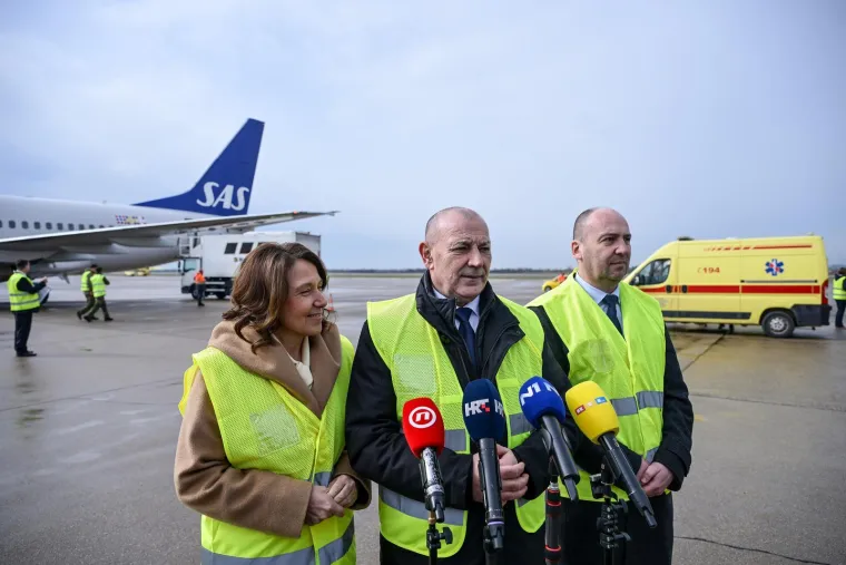 Potresni prizori na 'Tuđmanu': Ovo su heroji koje će operirati i liječiti hrvatski doktori