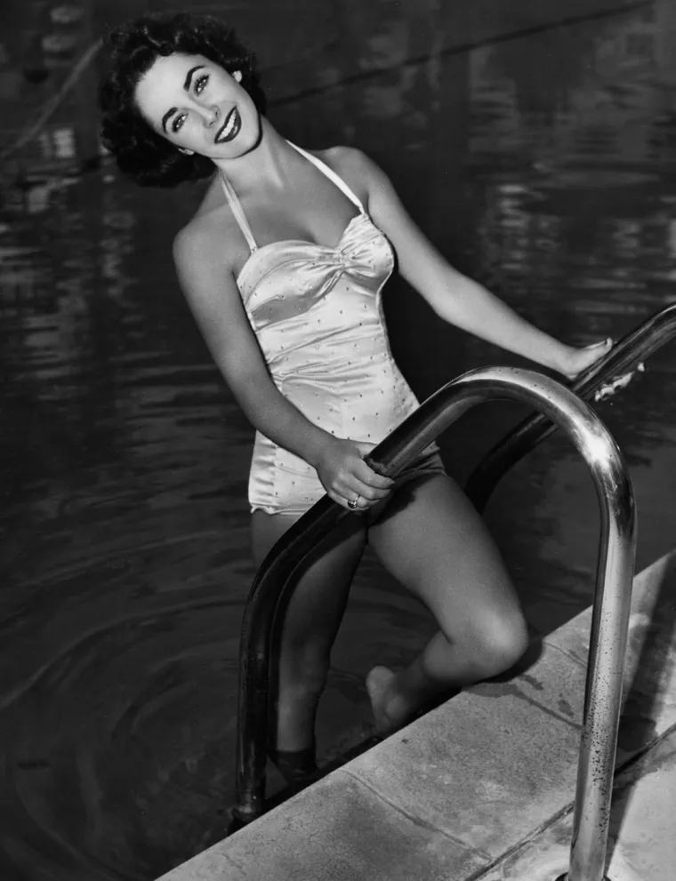 Imala je ljubičaste oči i osam brakova: Za&scaron;to legendarna Elizabeth Taylor i danas fascinira svijet