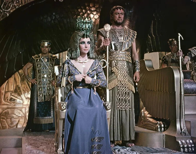 Imala je ljubičaste oči i osam brakova: Za&scaron;to legendarna Elizabeth Taylor i danas fascinira svijet