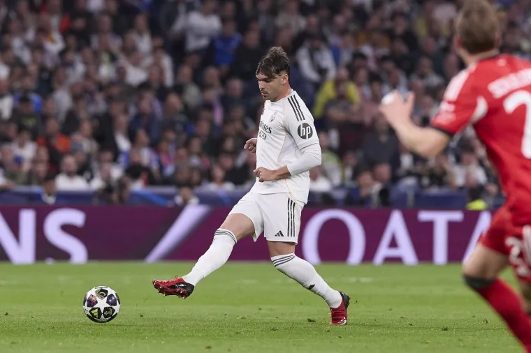 Ovo je trenutak kada je cijeli Bernabeu protrnuo! Zvijezda Reala ostala nepomično ležati na tlu...