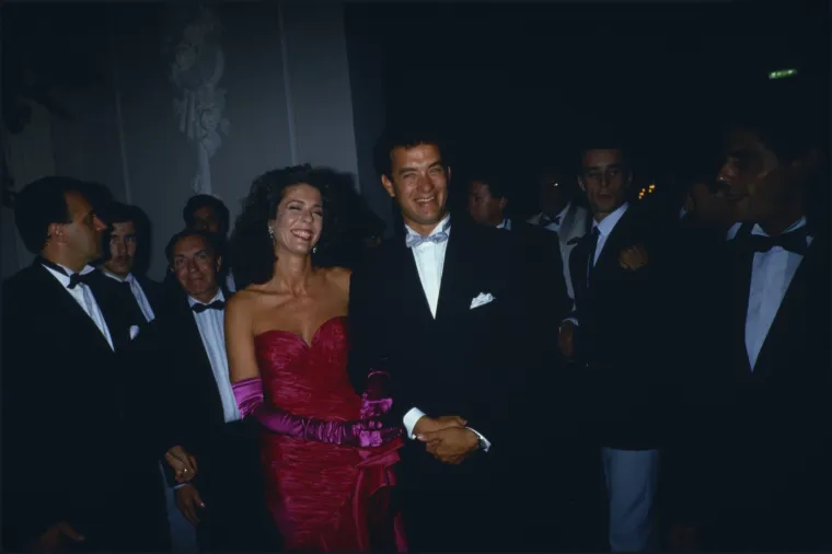 Zapazio ju je dok je bio u braku, a zbog nje je promijenio i vjeru: Evo tko je žena Toma Hanksa