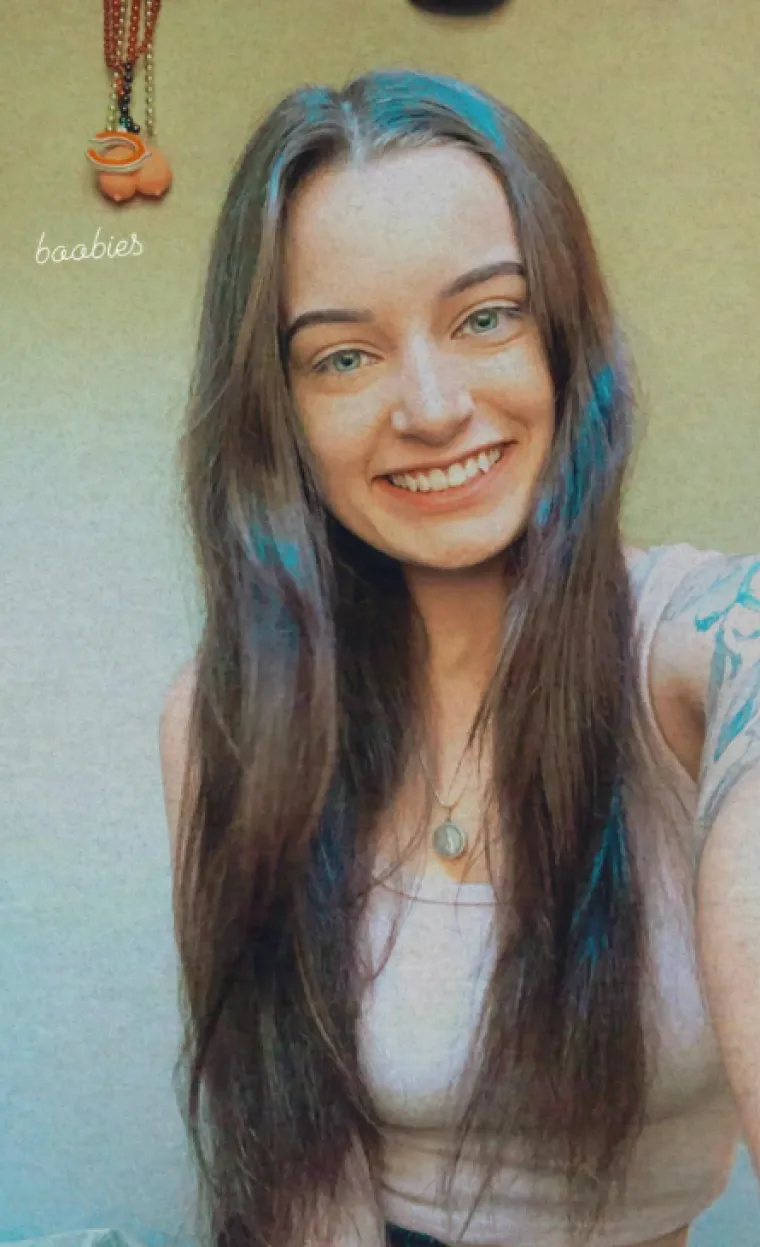 Od nove boje do drastičnog reza: Ove žene su samo promijenile frizure i postale neprepoznatljive