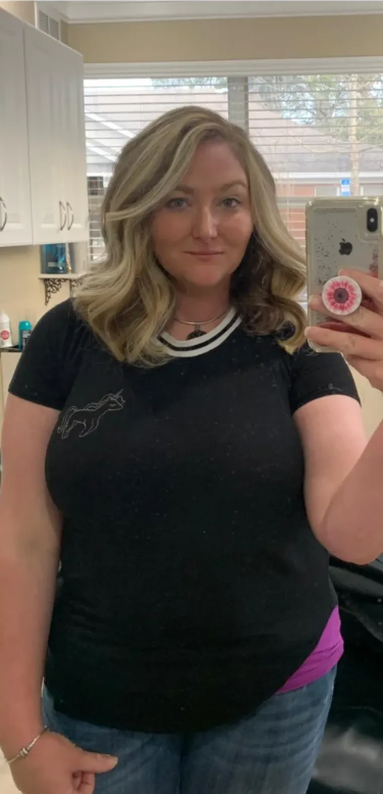 Od nove boje do drastičnog reza: Ove žene su samo promijenile frizure i postale neprepoznatljive