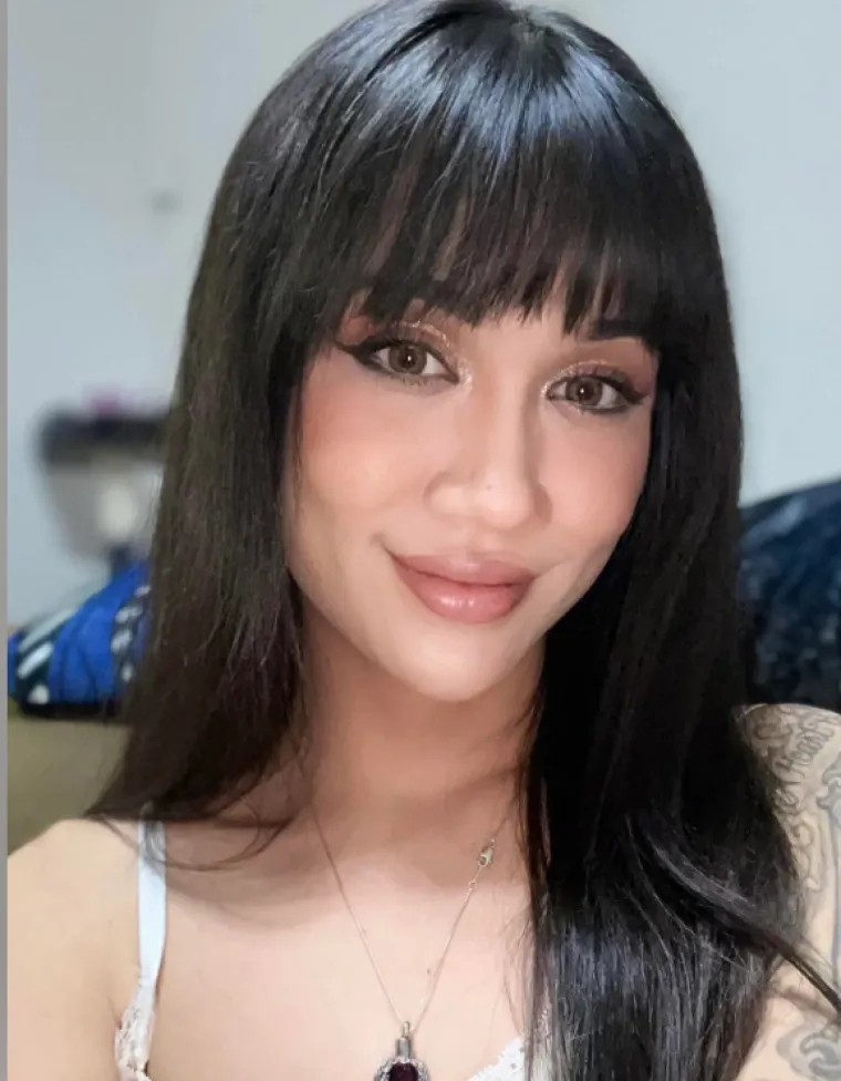 Od nove boje do drastičnog reza: Ove žene su samo promijenile frizure i postale neprepoznatljive