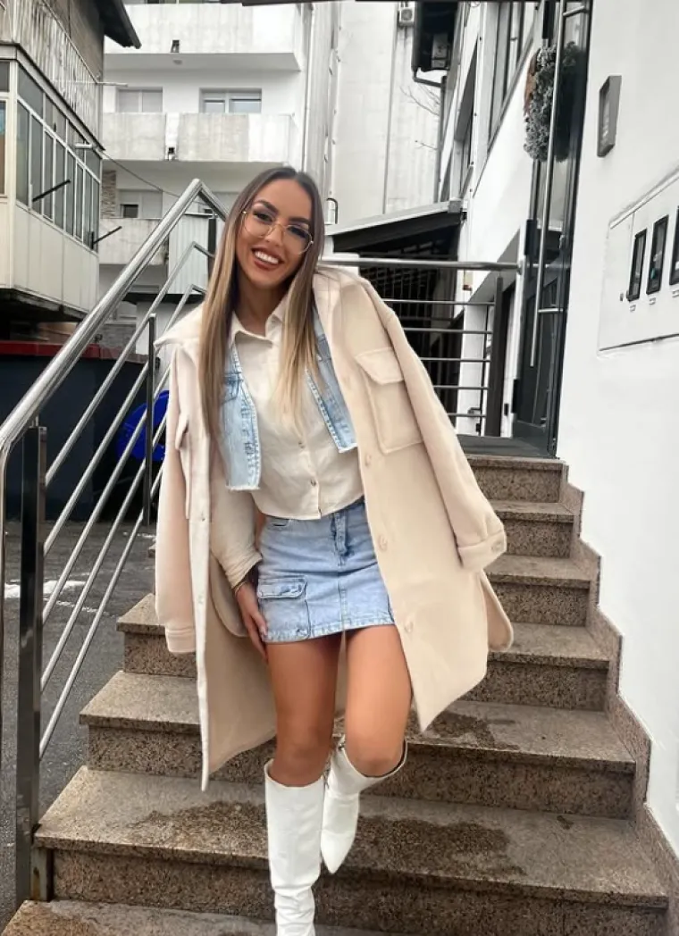 Ova djevojka večeras kuha u 'Večeri za pet': Voli izazovnu odjeću i mu&scaron;karcima oduzima dah