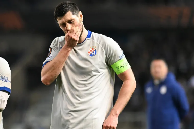 Utučeni i &scaron;okirani dinamovci, na rubu suza, do&scaron;li pred Bad Blue Boyse