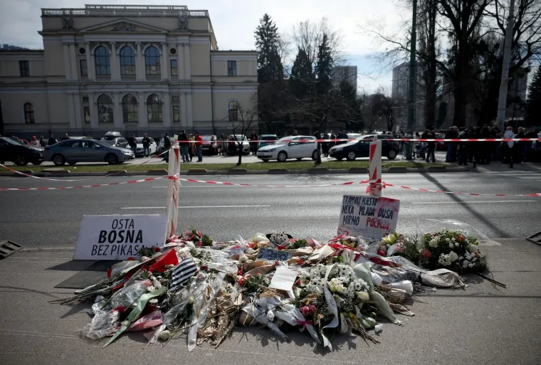 Prosvjednici u Sarajevu blokirali promet i poslali o&scaron;tru poruku vlastima: 'Djeca koju je ubio sistem'