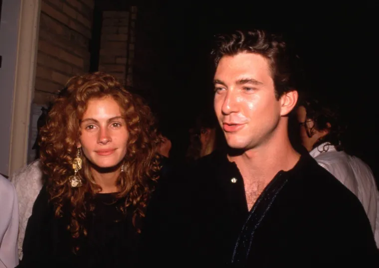 Od odbjegle mladenke do kratkog braka i prolaznih veza: Tko su bili mu&scaron;karci Julie Roberts?