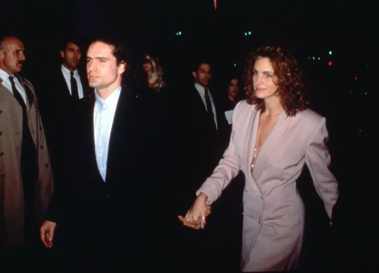 Od odbjegle mladenke do kratkog braka i prolaznih veza: Tko su bili mu&scaron;karci Julie Roberts?