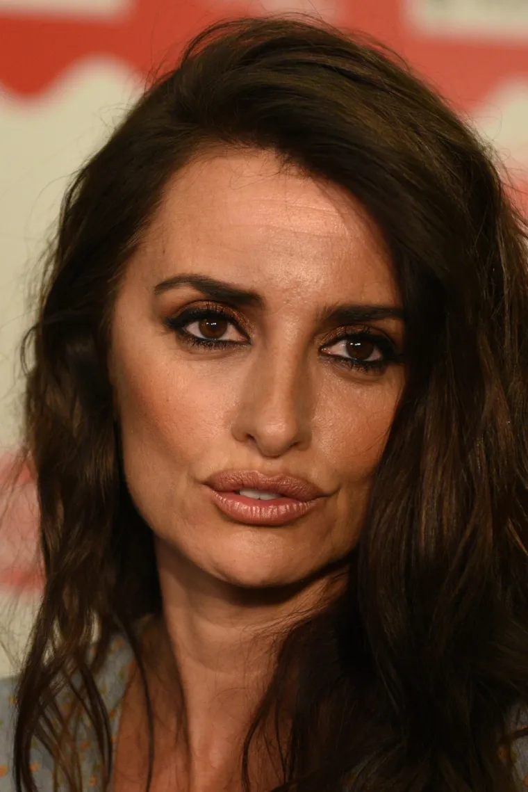 Pen&eacute;lope Cruz jo&scaron; jednom pokazala za&scaron;to već desetljećima zavodi s filmskog platna