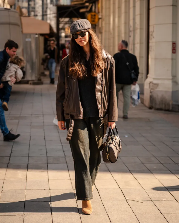 Ove dame su se posebno pripremile: Kombinacije s mrežastim najlonkama zasjenile prolaznike