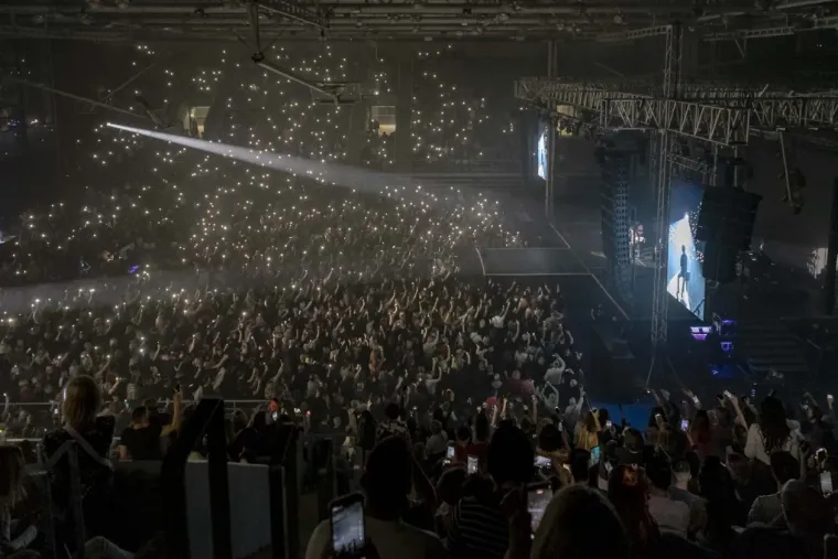Ovako su se lege i legice pripremali za koncert Parnog valjka: Od minica do rokerskih izdanja