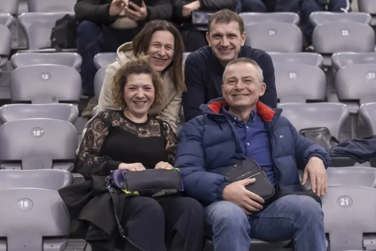 Ovako su se lege i legice pripremali za koncert Parnog valjka: Od minica do rokerskih izdanja