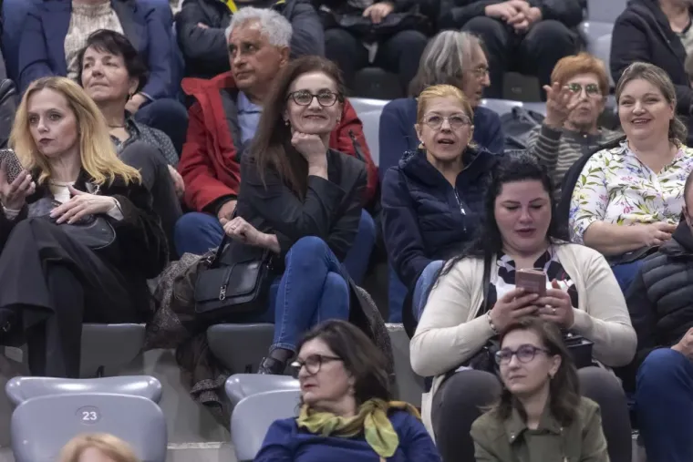 Ovako su se lege i legice pripremali za koncert Parnog valjka: Od minica do rokerskih izdanja