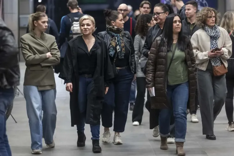 Ovako su se lege i legice pripremali za koncert Parnog valjka: Od minica do rokerskih izdanja