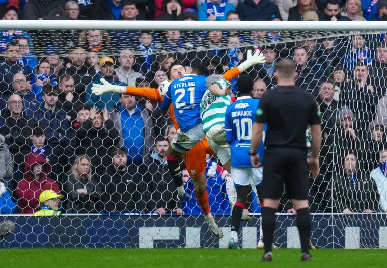 Spektaklularne &scaron;karice i kaos nakon utakmice: Old Firm je bio lud