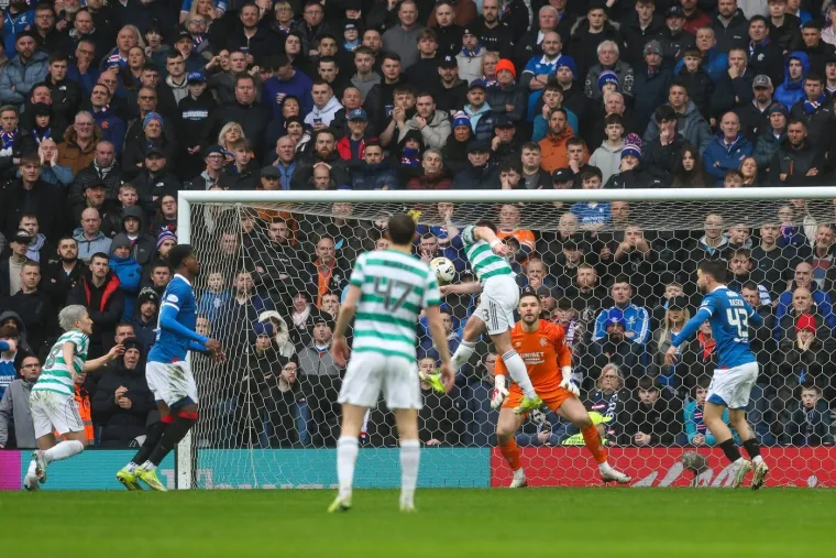 Spektaklularne &scaron;karice i kaos nakon utakmice: Old Firm je bio lud