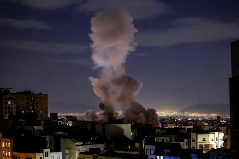 Iran kroz oči Amerikanaca: Tomahawk rakete spremne, satelitske snimke najbolji su dokaz