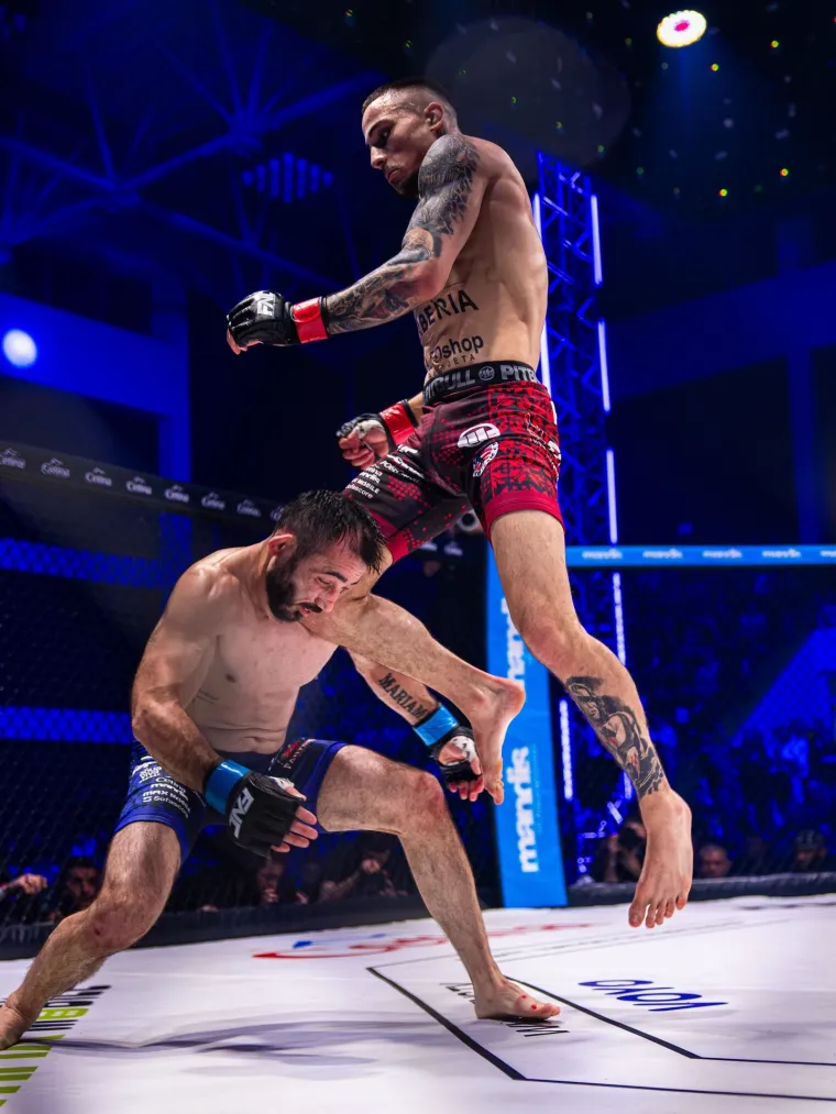 Ljepotice FNC-a u centru pažnje na spektaklu u Slavonskom Brodu: Mina i Anđela mamile uzdahe