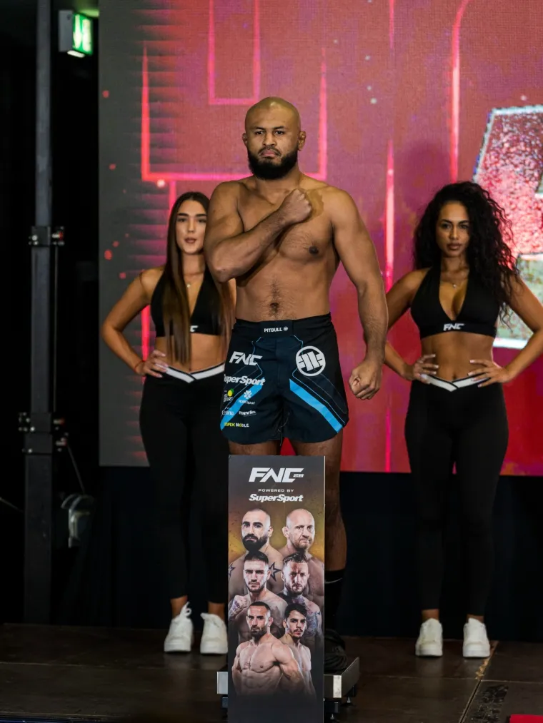 Ljepotice FNC-a u centru pažnje na spektaklu u Slavonskom Brodu: Mina i Anđela mamile uzdahe