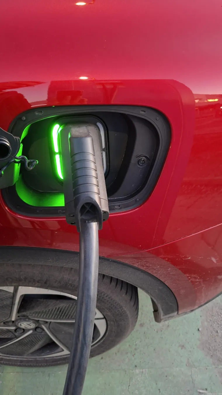 Novi SUV cilja na obitelj i brzo uđe pod kožu: A kad stisnete gas, ostali nijemo gledaju