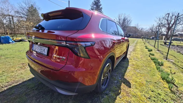 Novi SUV cilja na obitelj i brzo uđe pod kožu: A kad stisnete gas, ostali nijemo gledaju