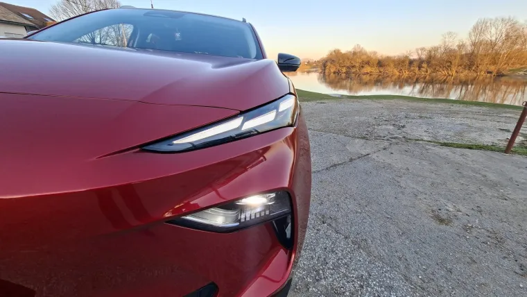 Novi SUV cilja na obitelj i brzo uđe pod kožu: A kad stisnete gas, ostali nijemo gledaju