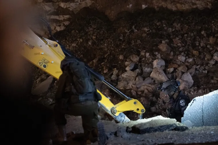 Nebo je noćas gorjelo iznad Izraela, pogođeno i američko veleposlanstvo u Kuvajtu