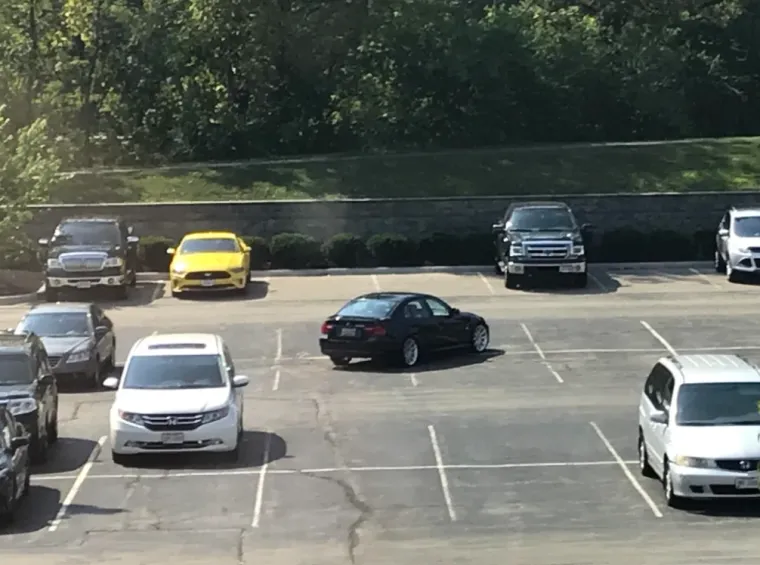 Ovi ljudi definitivno zaslužuju nagradu za najgore parkiranje ikad: Neki su ba&scaron; po&scaron;teno fulali